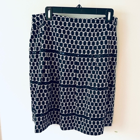 New item: Ann Taylor LOFT Petites Skirt - Size 14P - Picture 7 of 9